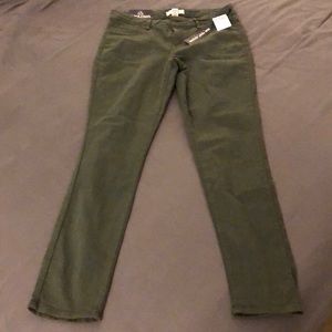Charlotte Russe refuge Army Green Jeans